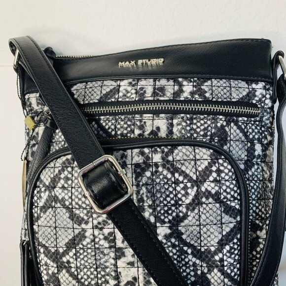 Max Studio Women's Handbag - Picture 4 of 8